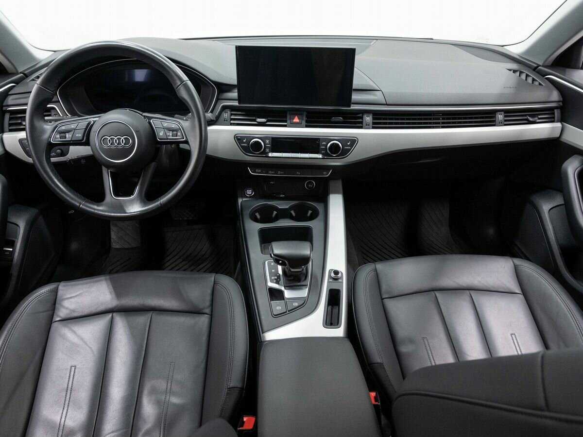 Купить Audi A4 с пробегом. Фото: #12