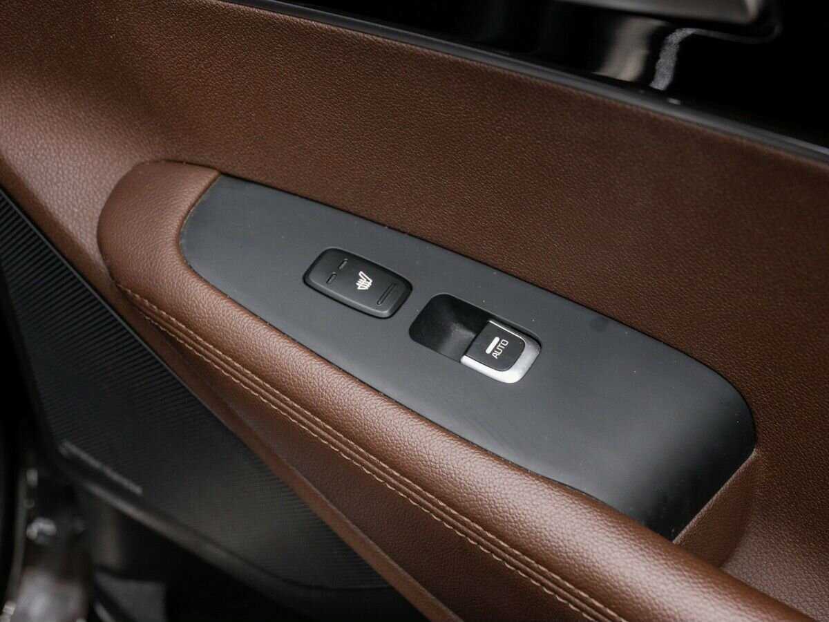 Купить Kia Sorento с пробегом. Фото: #12