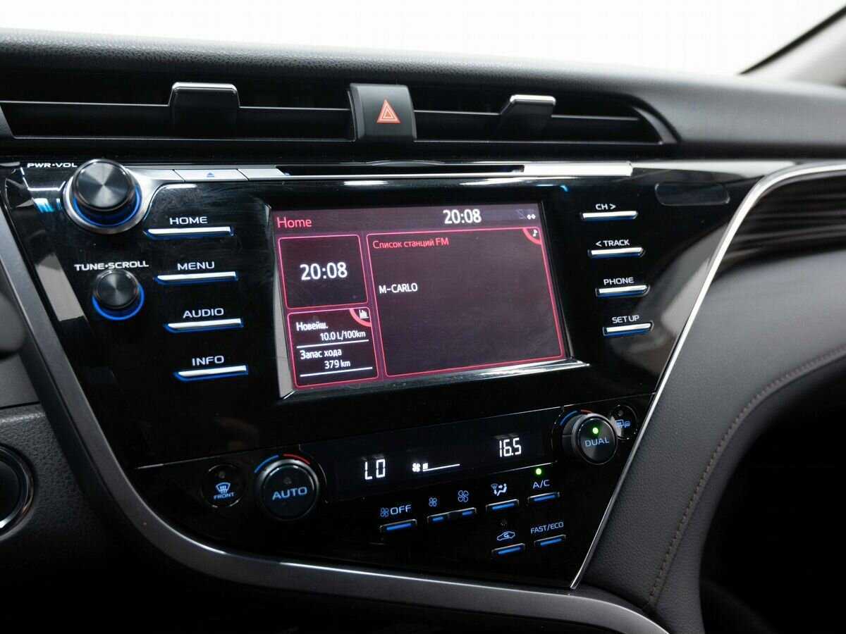 Купить Toyota Camry с пробегом. Фото: #21