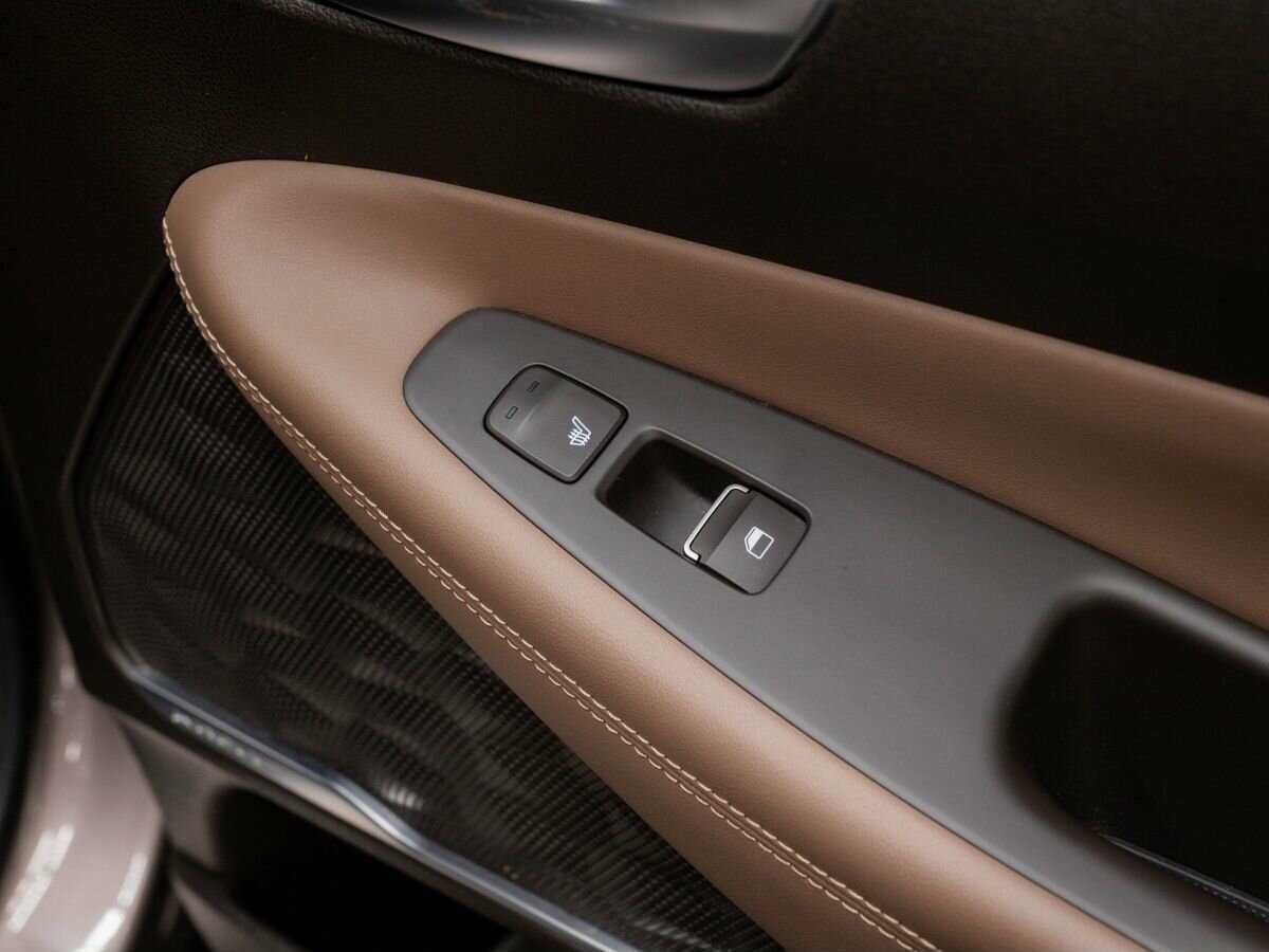 Купить Hyundai Santa Fe с пробегом. Фото: #9