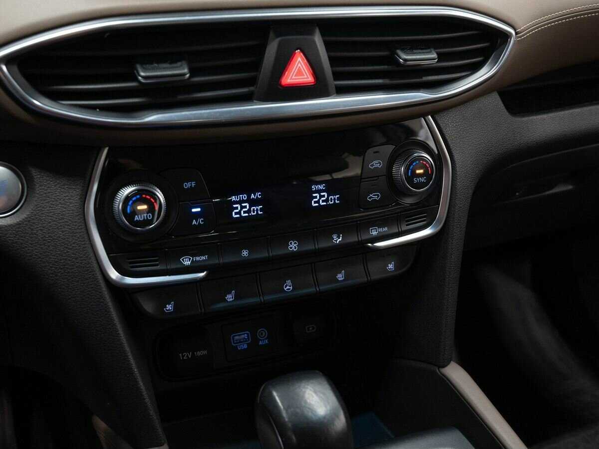Купить Hyundai Santa Fe с пробегом. Фото: #20