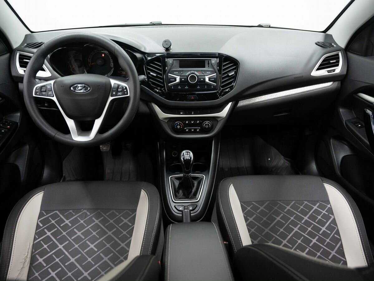 Купить Lada (ВАЗ) Vesta с пробегом. Фото: #12