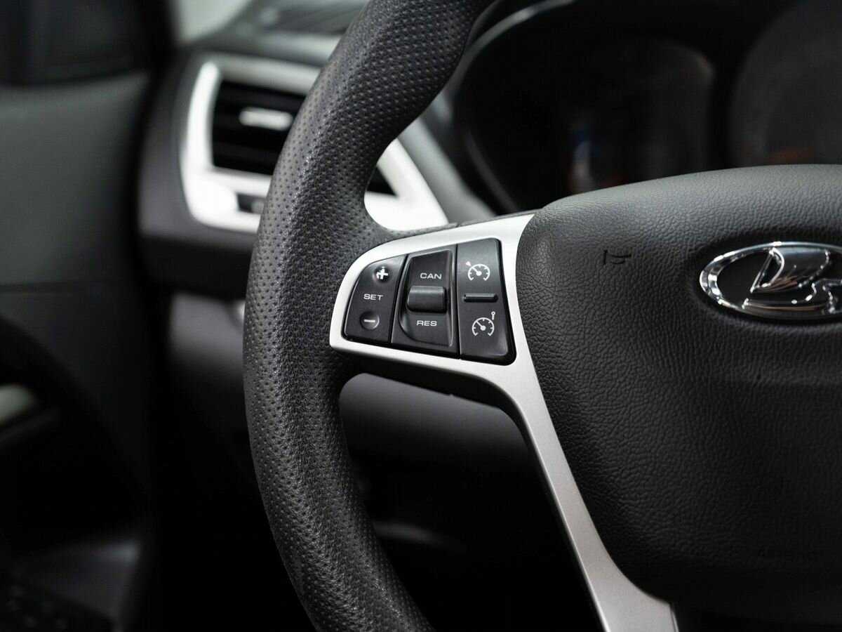 Купить Lada (ВАЗ) Vesta с пробегом. Фото: #14