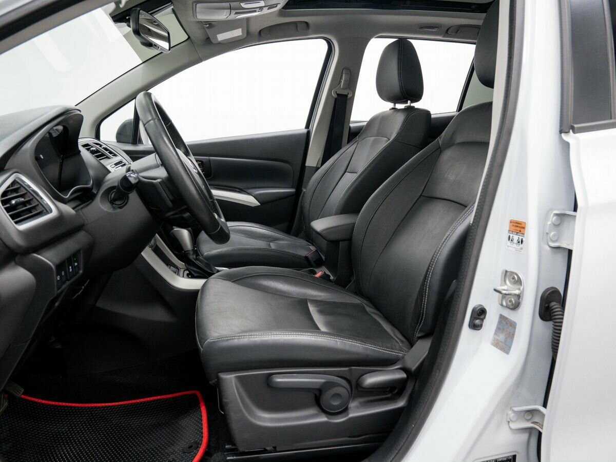 Продажа Б/У Сузуки С-Икс4. Фото: #13