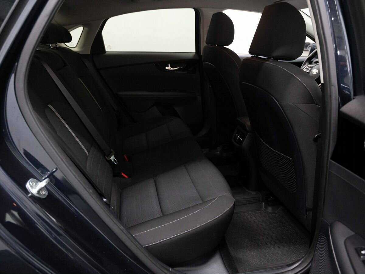 Купить Kia Cerato с пробегом. Фото: #9