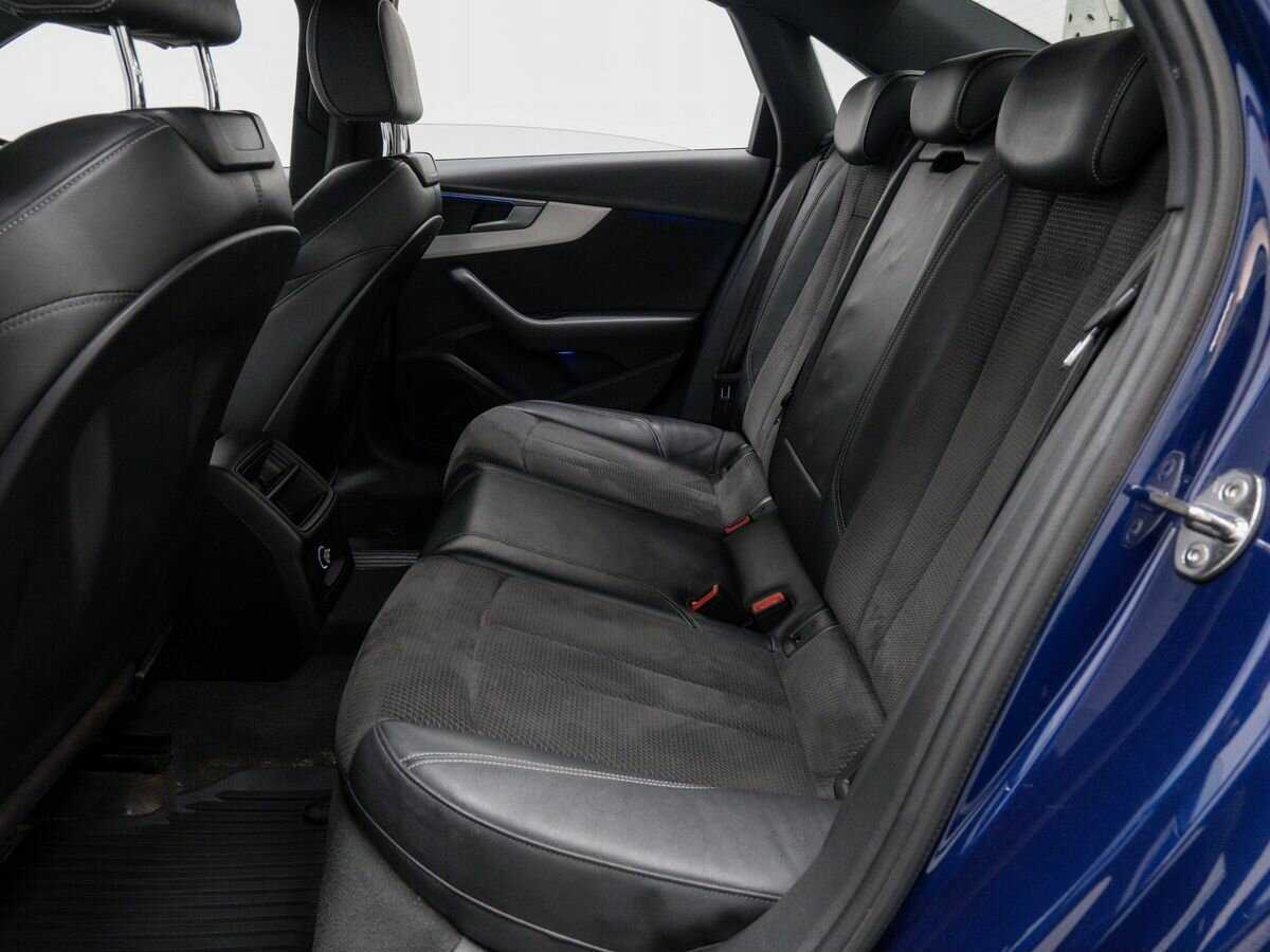 Купить Audi A4 с пробегом. Фото: #11