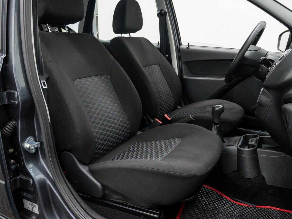 Купить Lada (ВАЗ) Granta с пробегом. Фото: #8