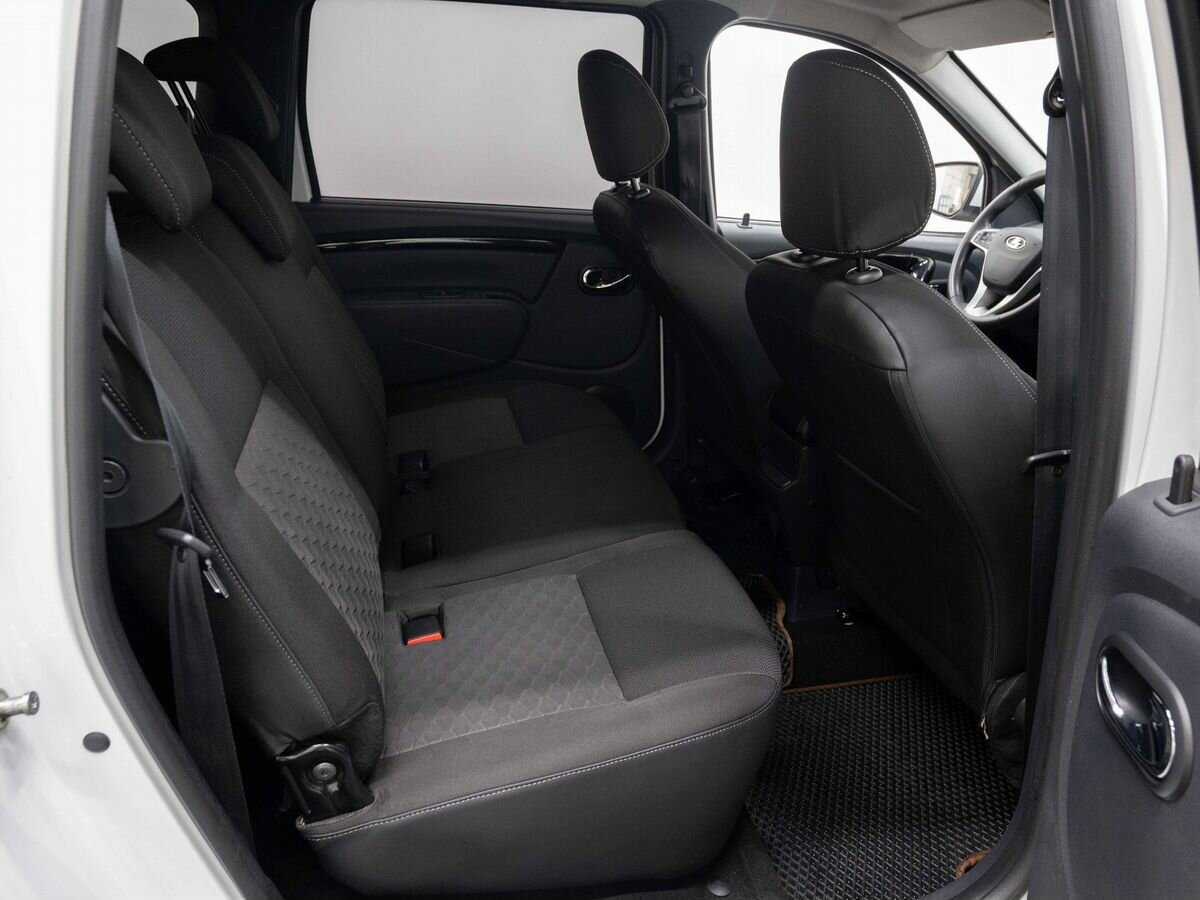 Купить Lada (ВАЗ) Largus с пробегом. Фото: #9