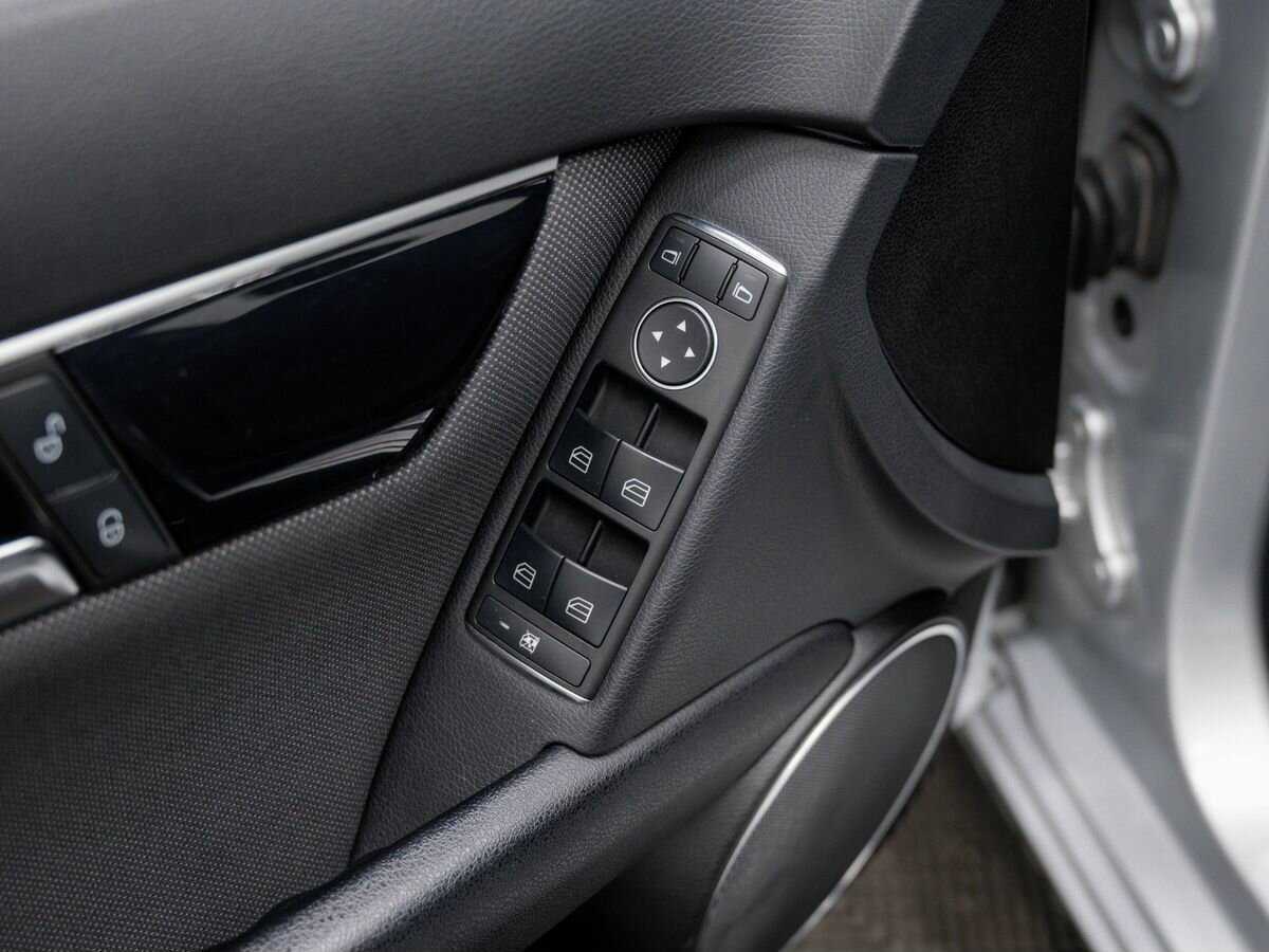 Купить Mercedes-Benz C-Класс с пробегом. Фото: #14