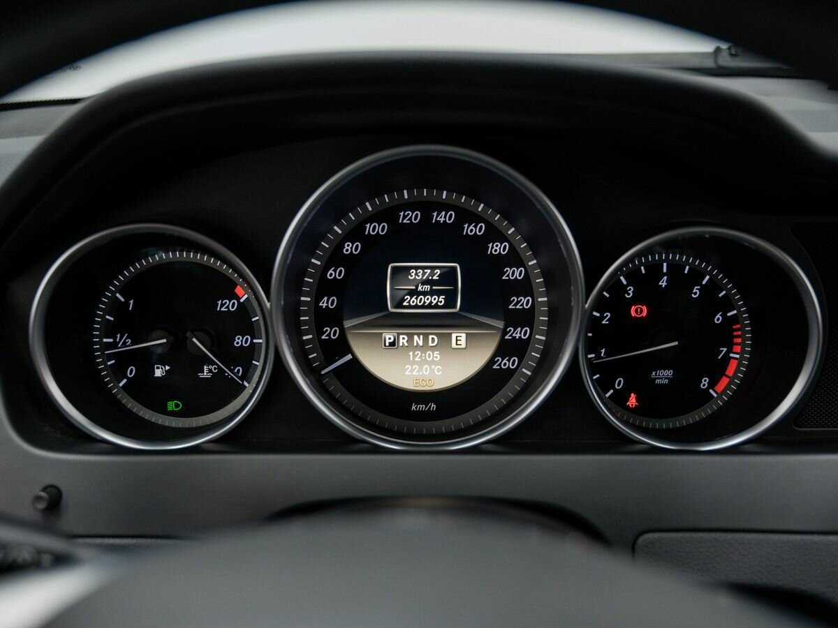 Купить Mercedes-Benz C-Класс с пробегом. Фото: #20