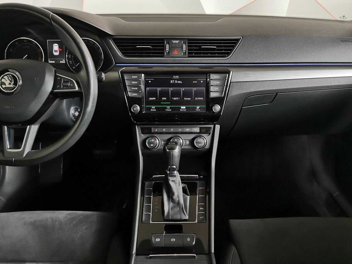 Купить Skoda Superb с пробегом. Фото: #10