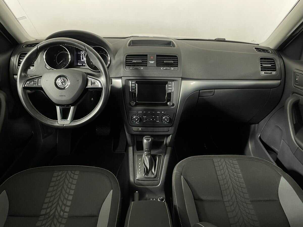 Купить Skoda Yeti с пробегом. Фото: #6