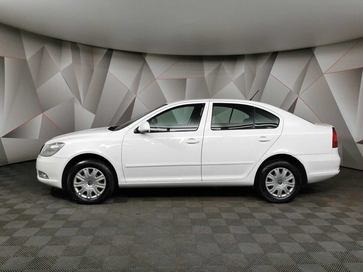 Купить Skoda Octavia с пробегом. Фото: #4