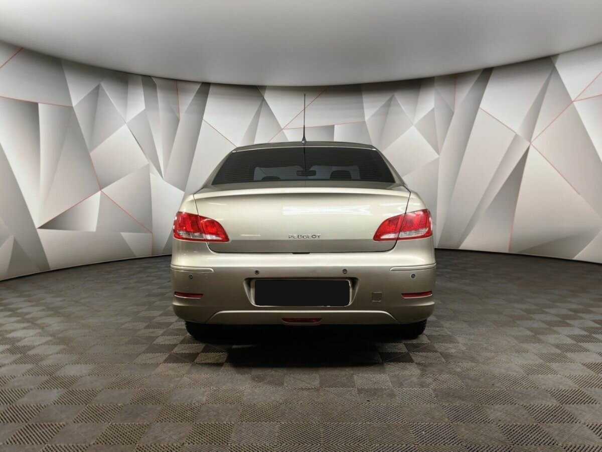 Купить Peugeot 408 с пробегом. Фото: #7