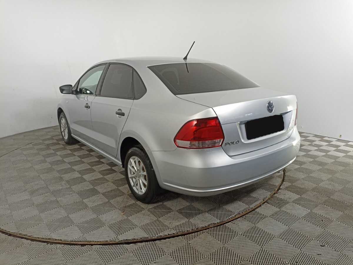 Купить Volkswagen Polo с пробегом. Фото: #6