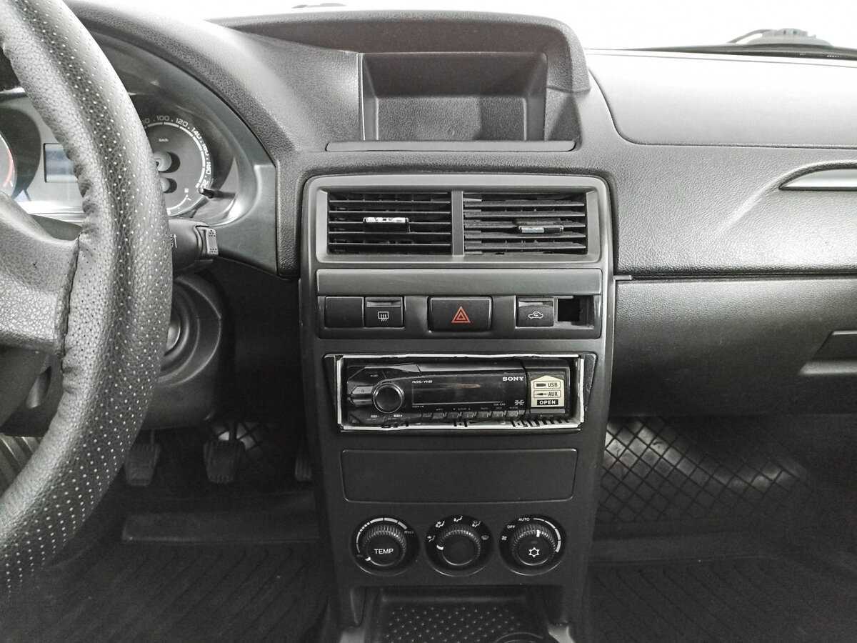 Купить Lada (ВАЗ) Priora с пробегом. Фото: #12