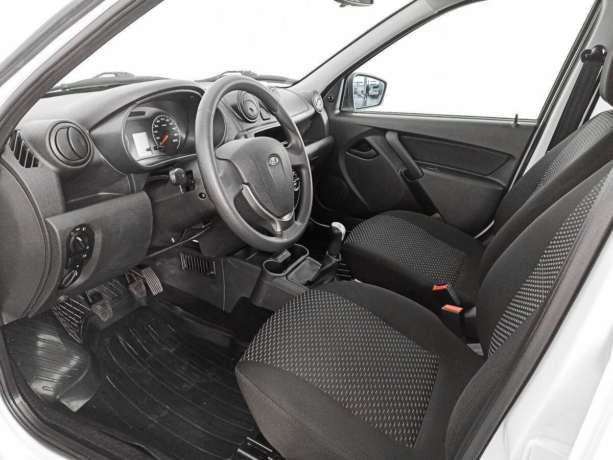 Купить Lada (ВАЗ) Granta с пробегом. Фото: #9