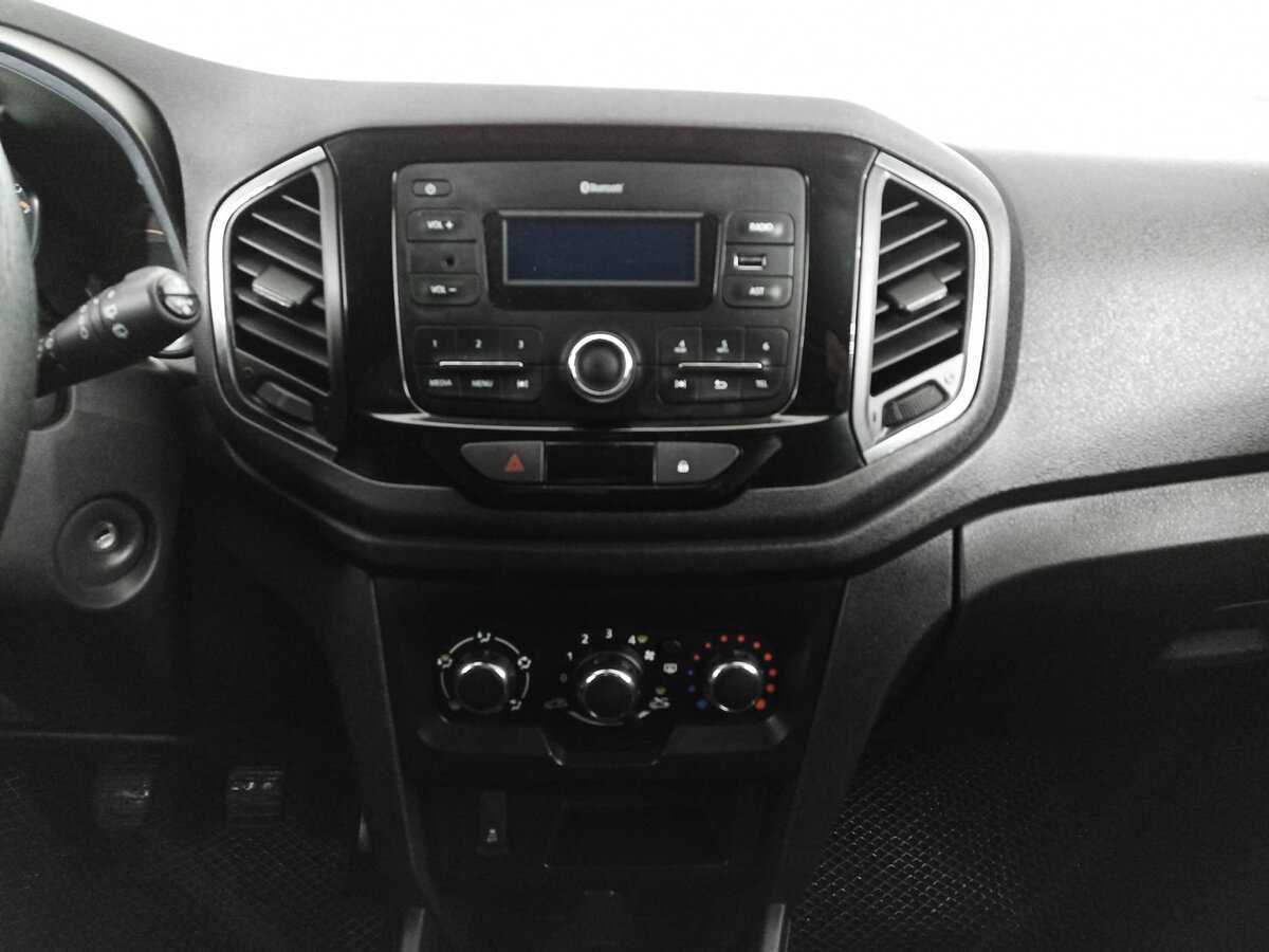 Купить Lada (ВАЗ) XRAY с пробегом. Фото: #12