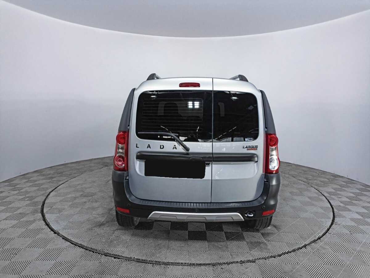 Купить Lada (ВАЗ) Largus с пробегом. Фото: #5