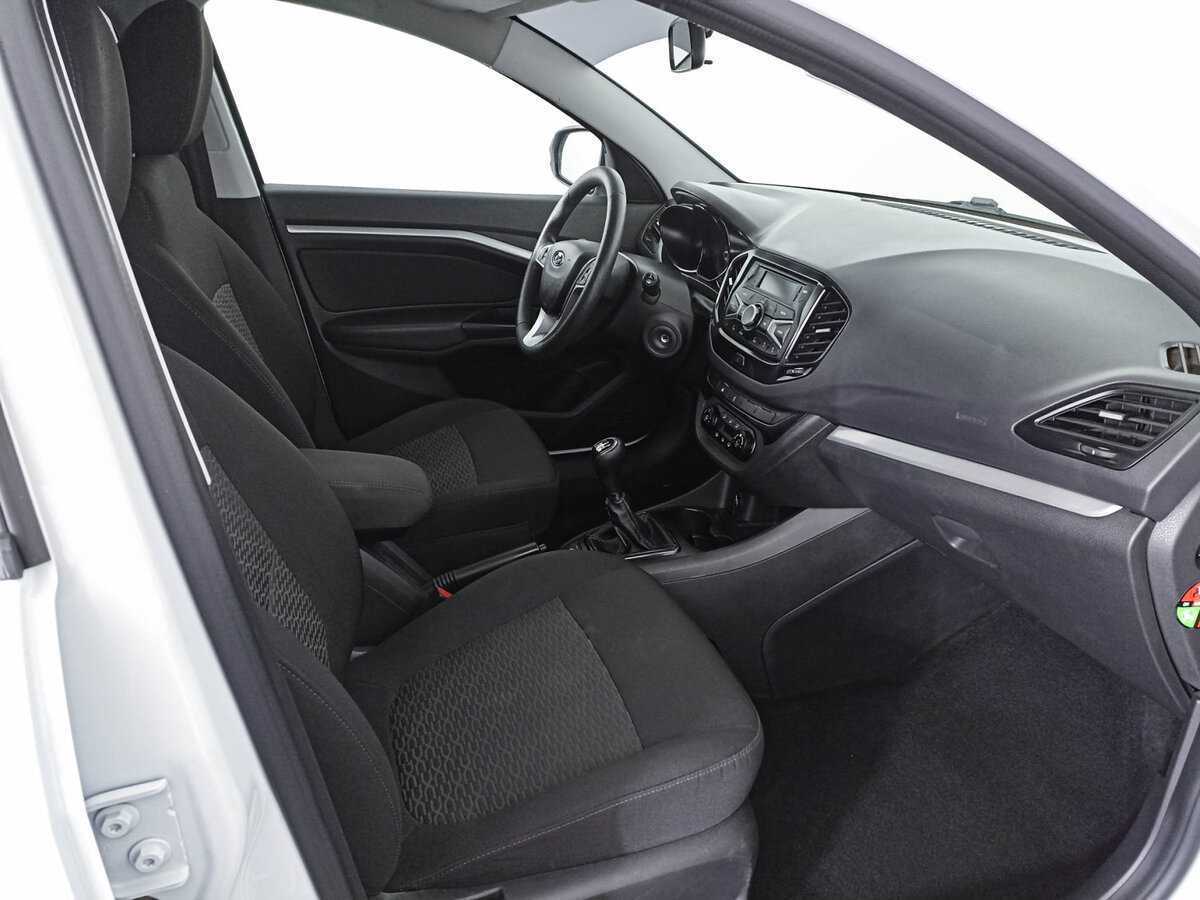 Купить Lada (ВАЗ) Vesta с пробегом. Фото: #8