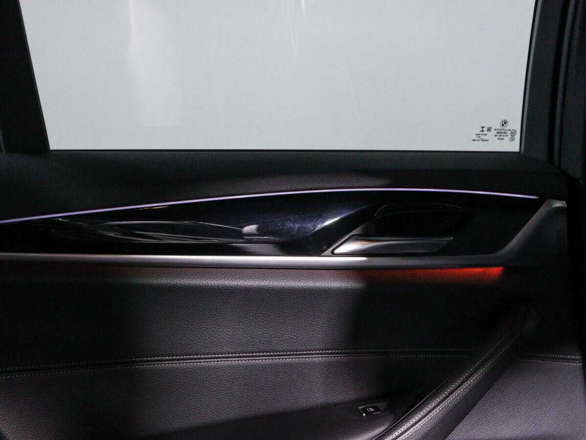 Купить BMW 5 серии с пробегом. Фото: #12