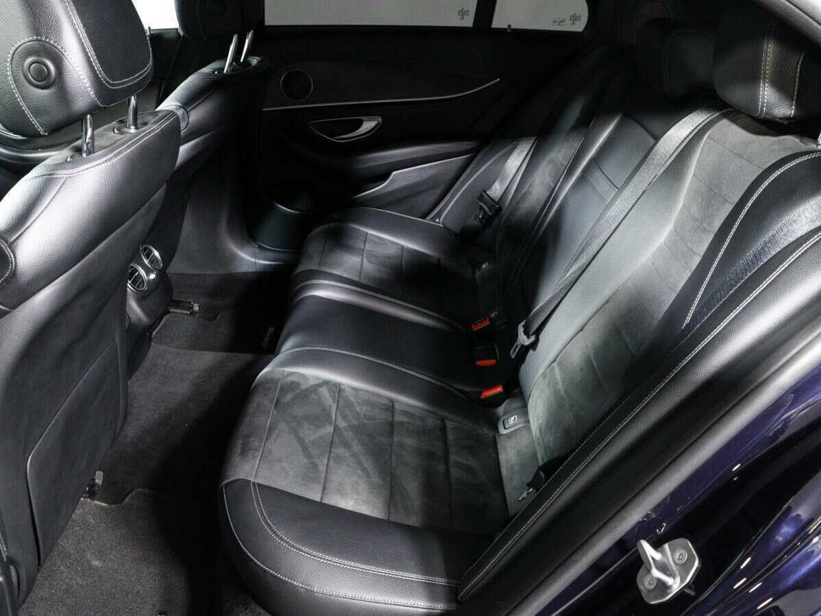 Купить Mercedes-Benz E-Класс с пробегом. Фото: #9