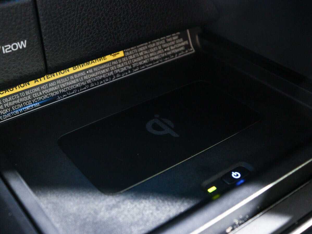 Купить Toyota Camry с пробегом. Фото: #16