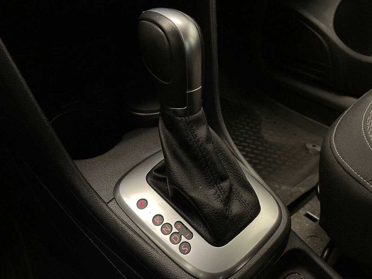 Купить Volkswagen Polo с пробегом. Фото: #15