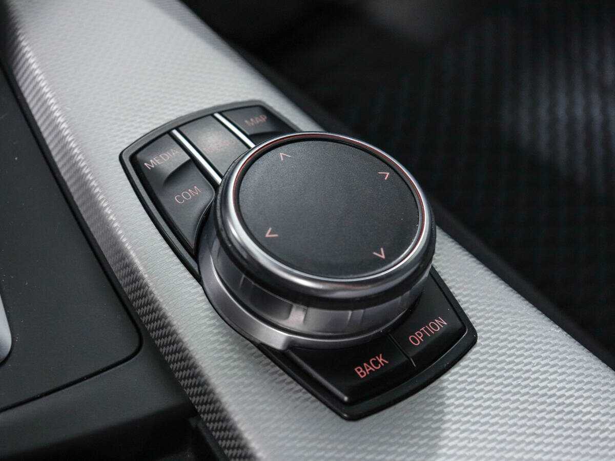 Купить BMW 3 серии с пробегом. Фото: #16