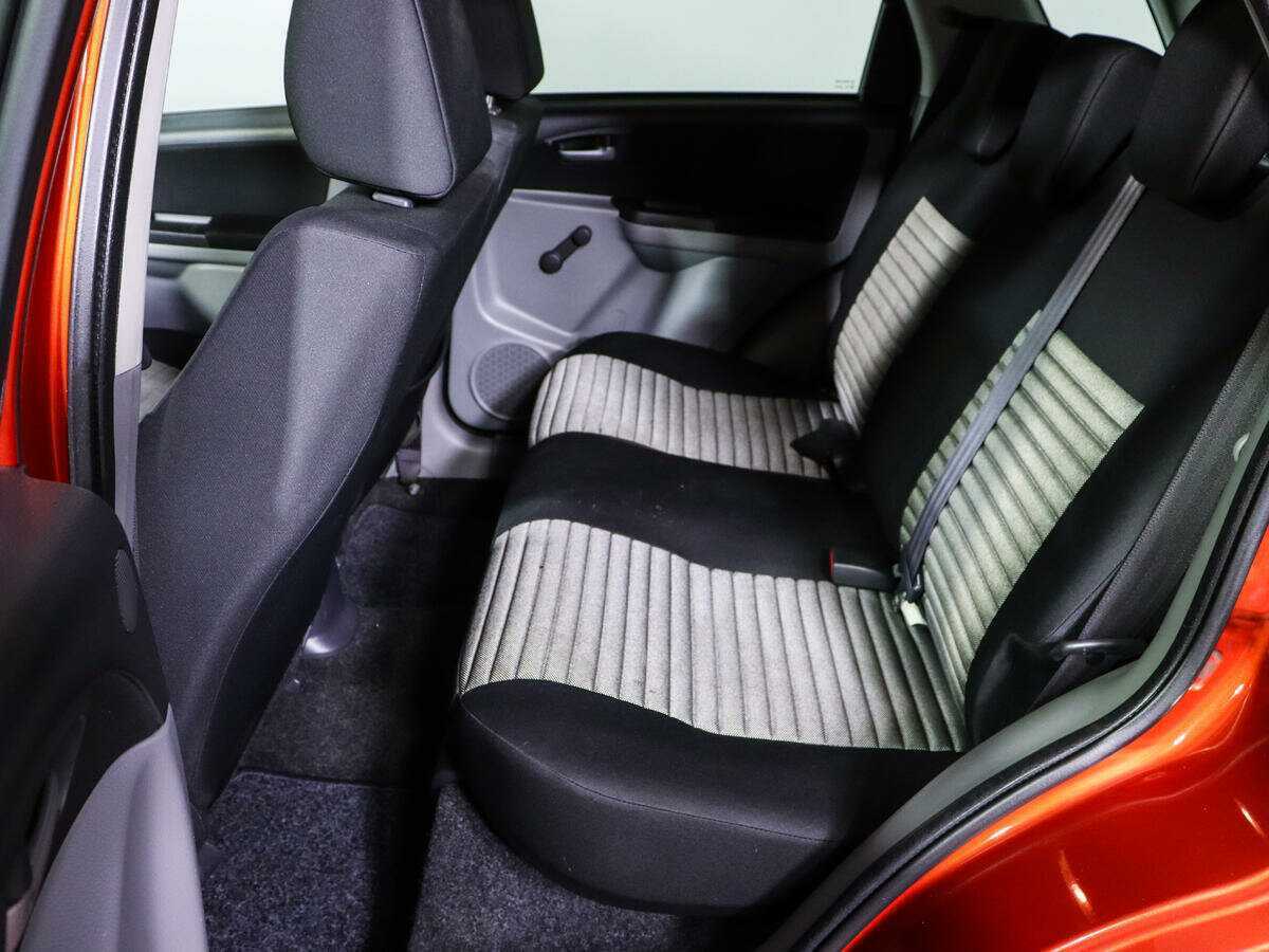 Продажа Б/У Сузуки С-Икс4. Фото: #9