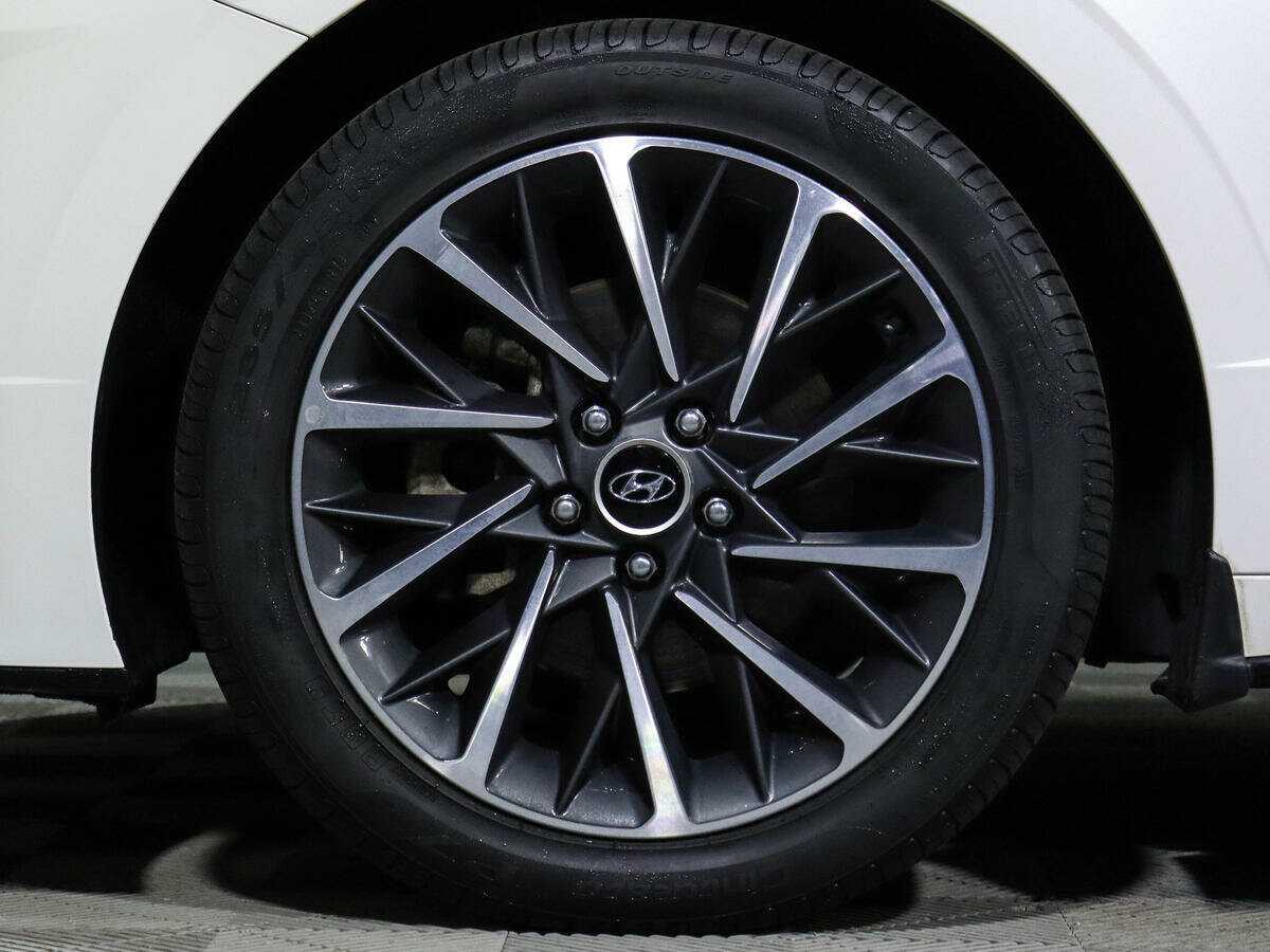 Купить Hyundai Sonata с пробегом. Фото: #12