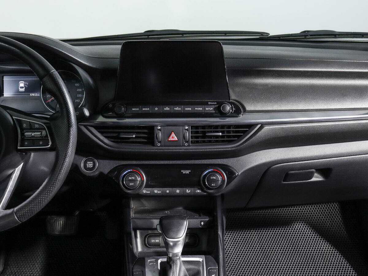 Купить Kia Cerato с пробегом. Фото: #11