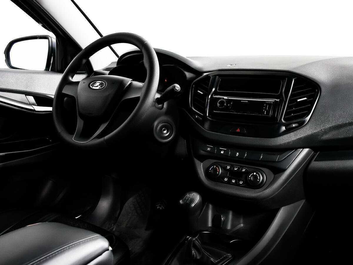 Купить Lada (ВАЗ) Vesta с пробегом. Фото: #8