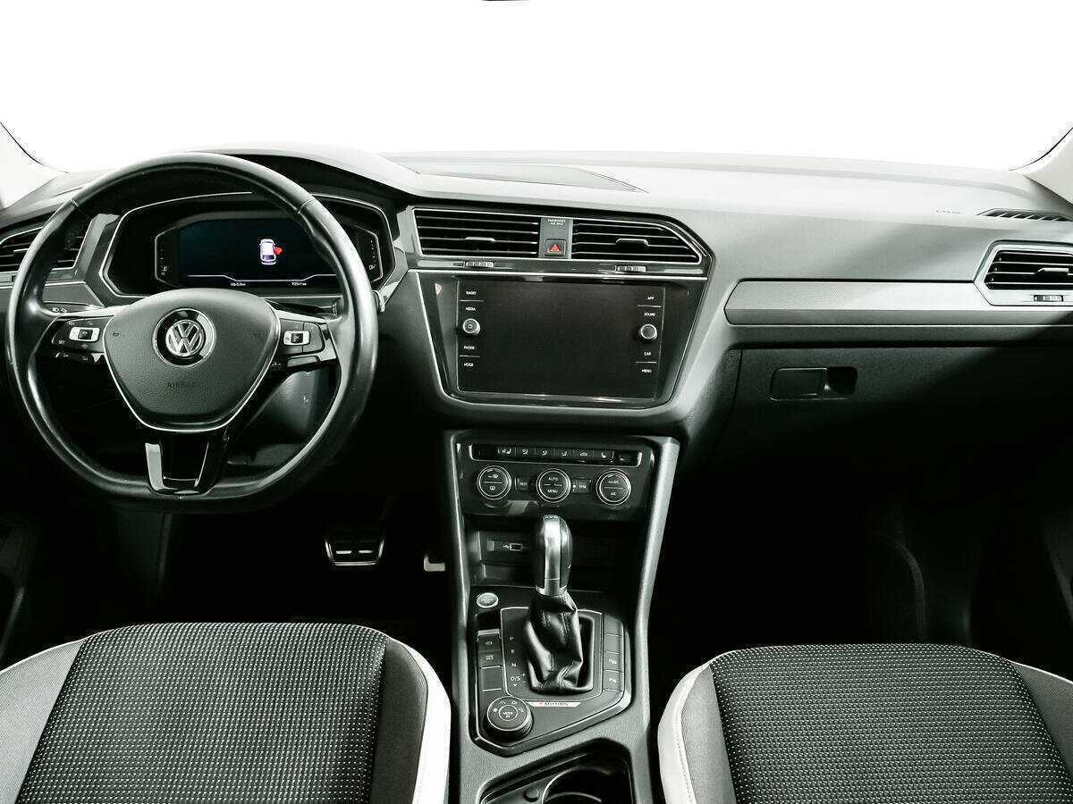 Купить Volkswagen Tiguan с пробегом. Фото: #10