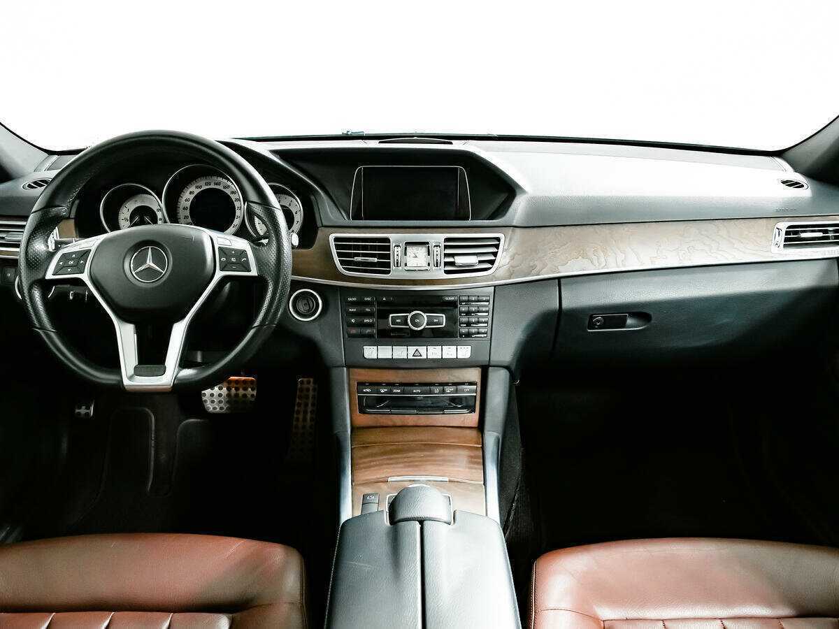 Купить Mercedes-Benz E-Класс с пробегом. Фото: #8