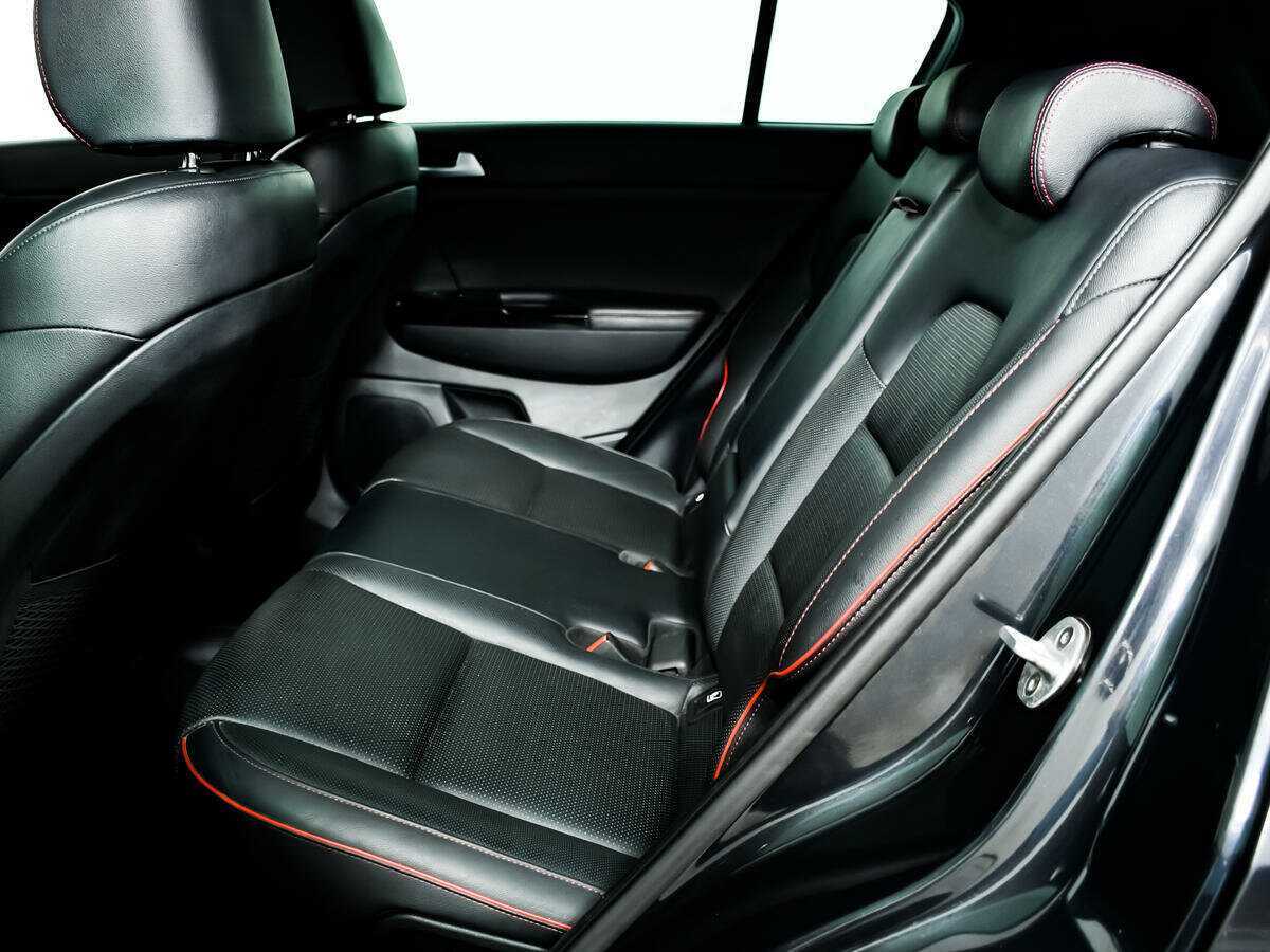 Купить Kia Sportage с пробегом. Фото: #11