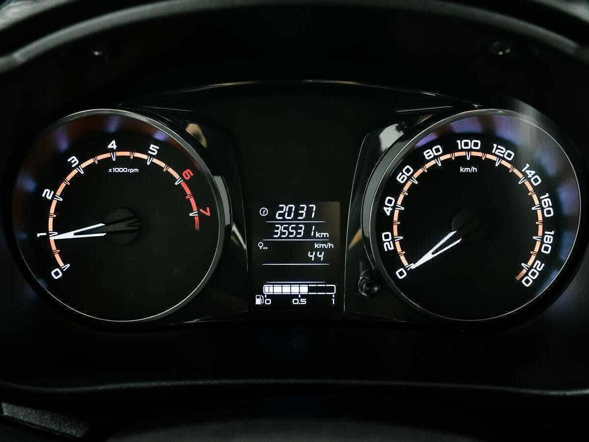 Купить Lada (ВАЗ) Granta с пробегом. Фото: #9