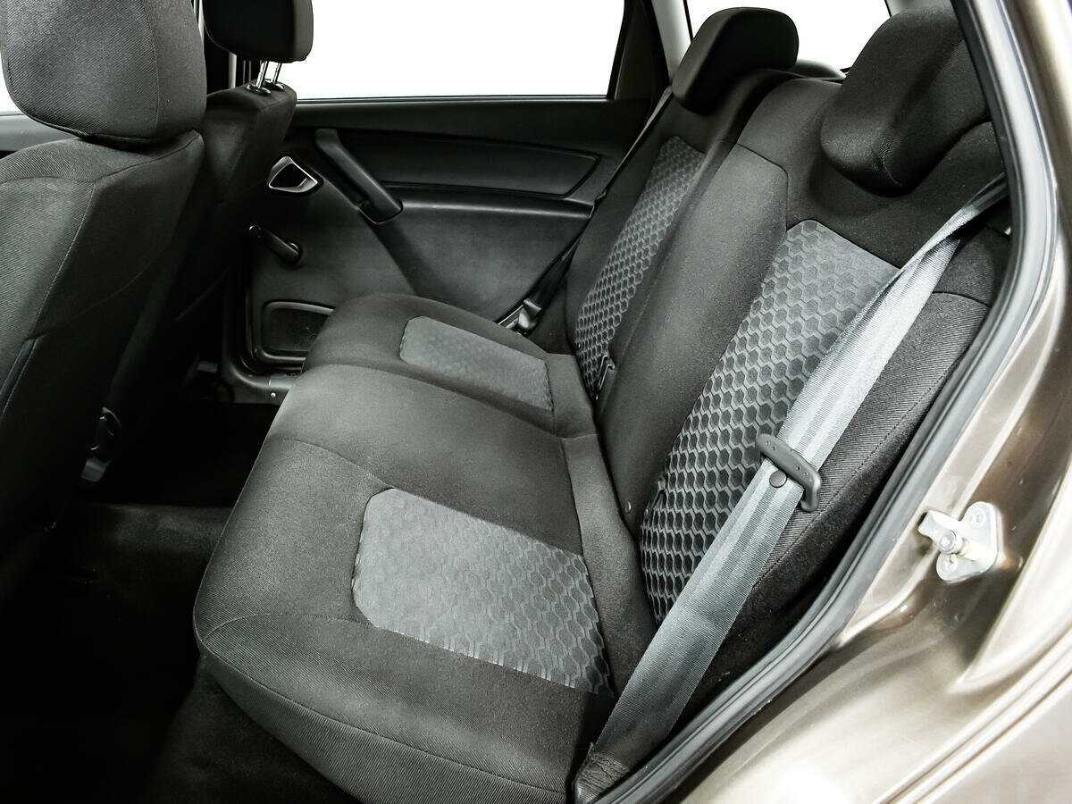 Купить Lada (ВАЗ) Granta с пробегом. Фото: #11