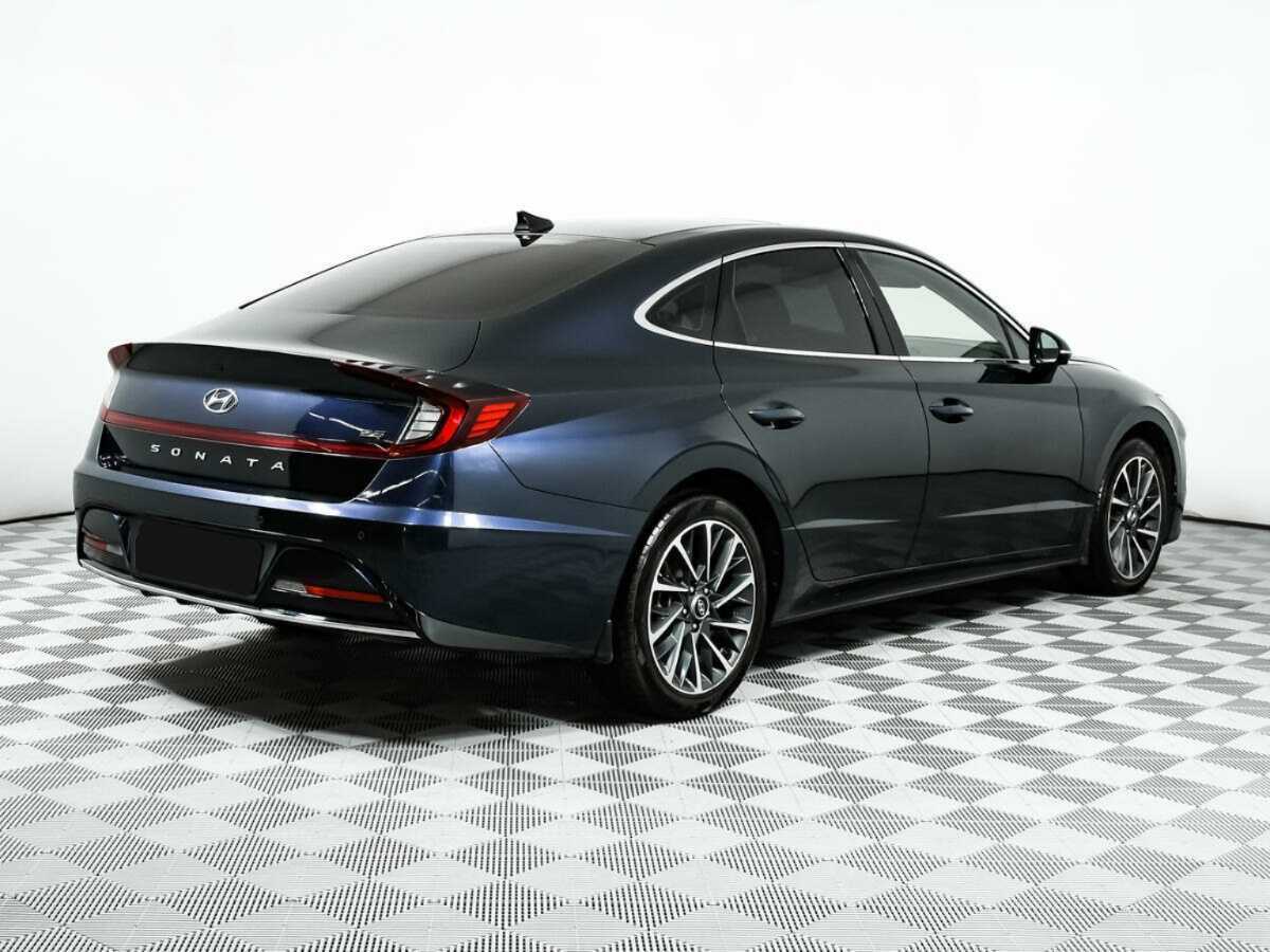 Купить Hyundai Sonata с пробегом. Фото: #3