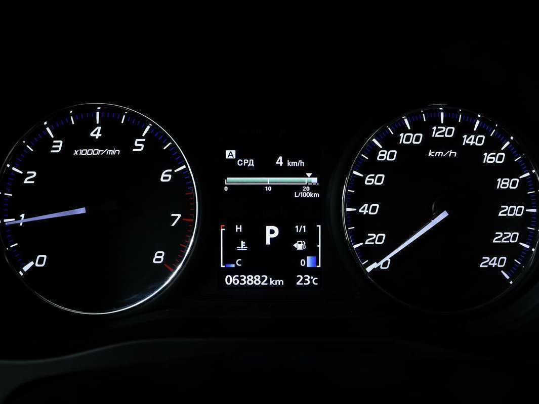 Купить Mitsubishi Outlander с пробегом. Фото: #7