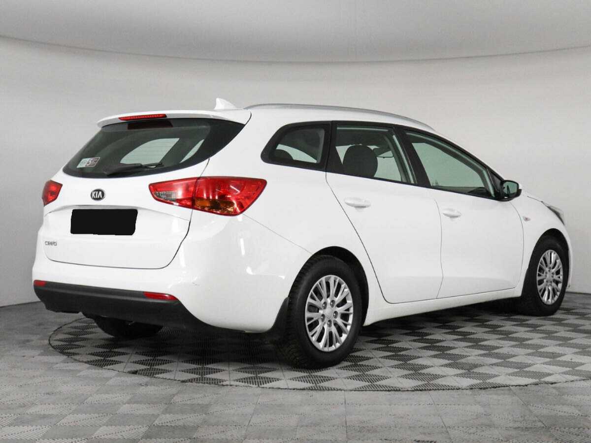 Купить Kia Ceed с пробегом. Фото: #4