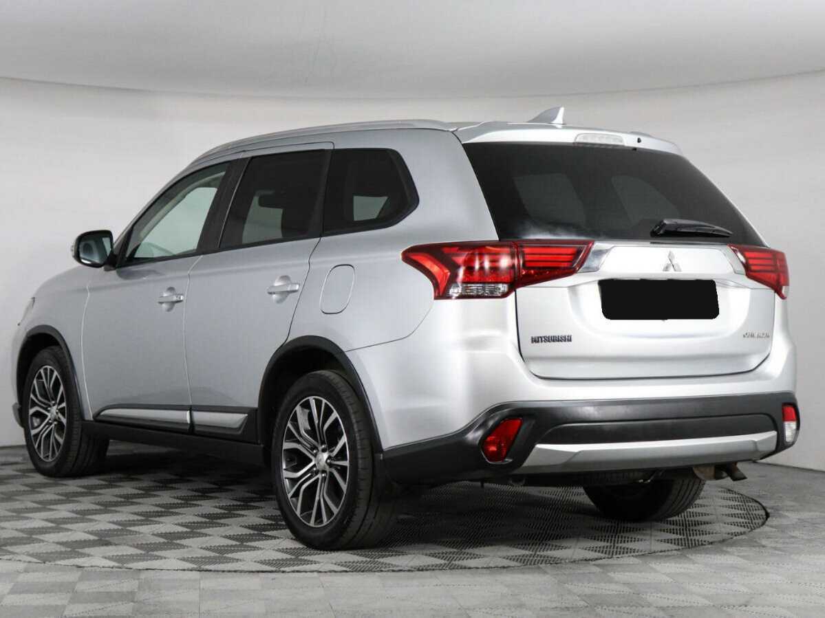 Купить Mitsubishi Outlander с пробегом. Фото: #6