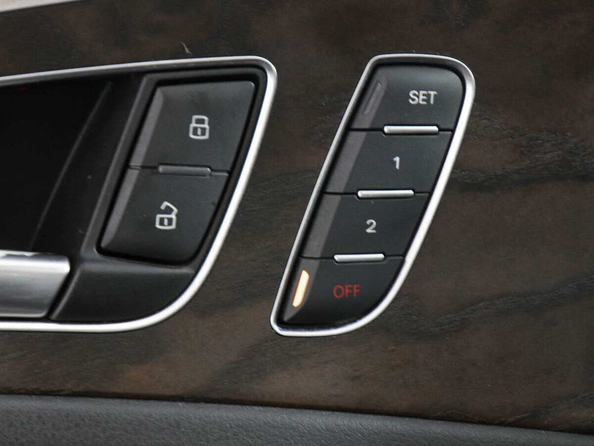 Купить Audi A6 с пробегом. Фото: #13