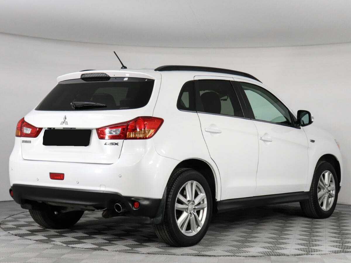 Купить Mitsubishi ASX с пробегом. Фото: #4