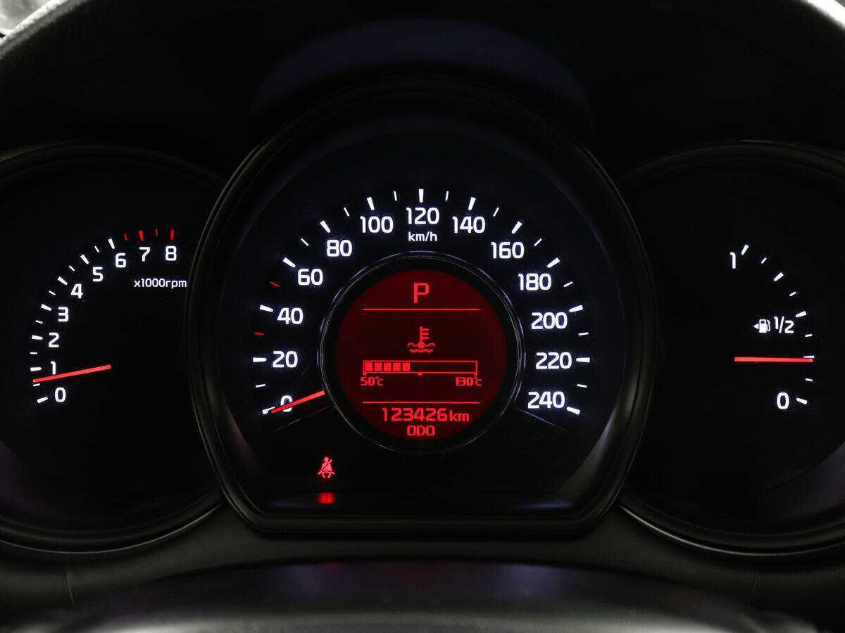 Купить Kia Ceed с пробегом. Фото: #10