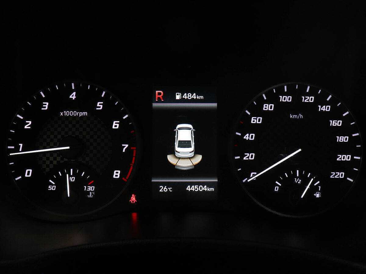 Купить Hyundai Solaris с пробегом. Фото: #10