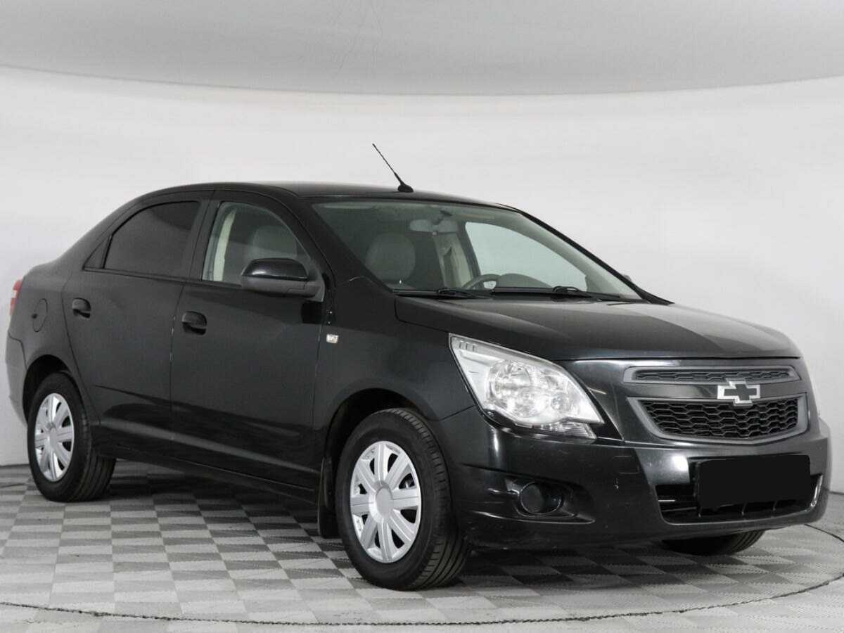 Купить Chevrolet Cobalt с пробегом. Фото: #2