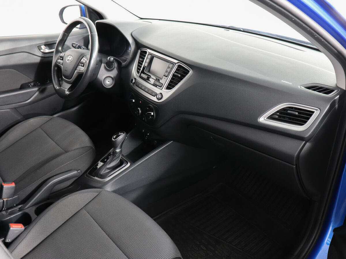 Купить Hyundai Solaris с пробегом. Фото: #9