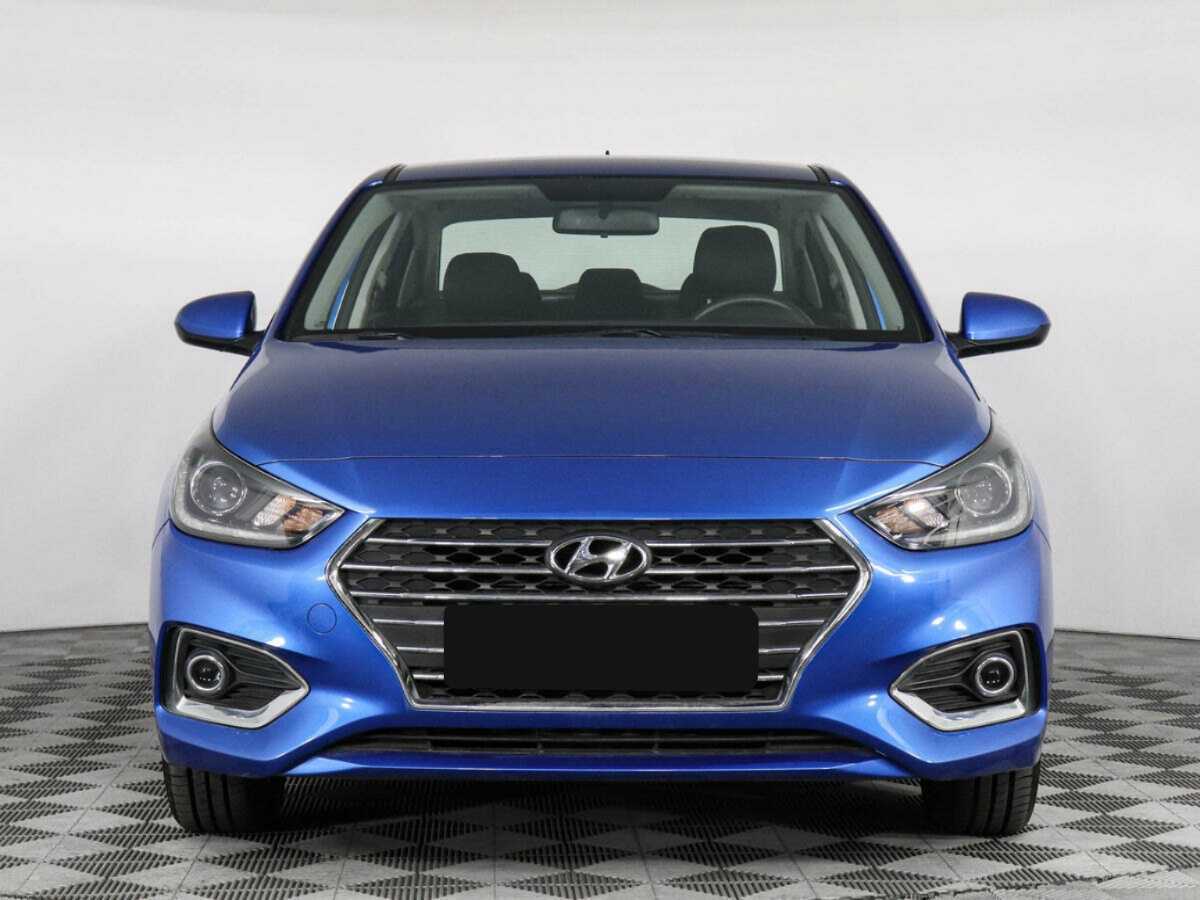 Купить Hyundai Solaris с пробегом. Фото: #1