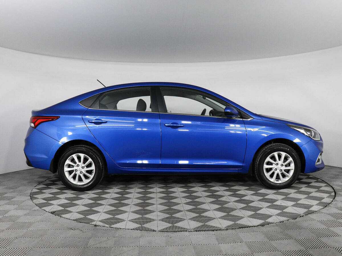 Купить Hyundai Solaris с пробегом. Фото: #3